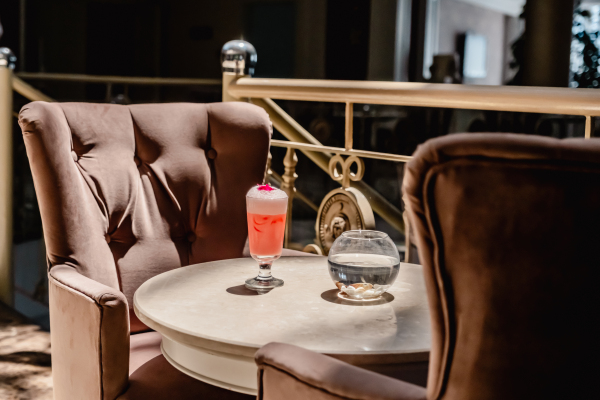 Akdeniz’in Kış Güneşini Hissedin: İçinizi Isıtacak 5 Kokteyl Tarifi