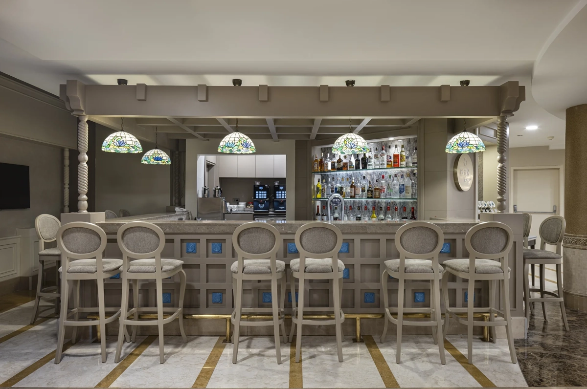 Nar Lounge Lobby Bar